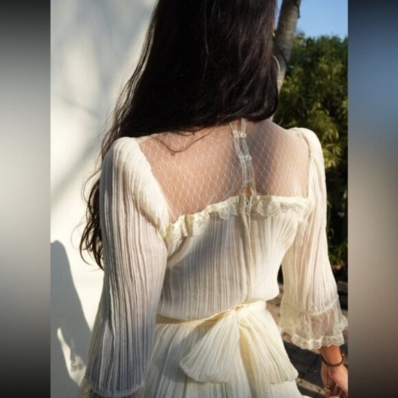 Vintage Victorian Lace Length Cream Colored Dress - Picture 3 of 13